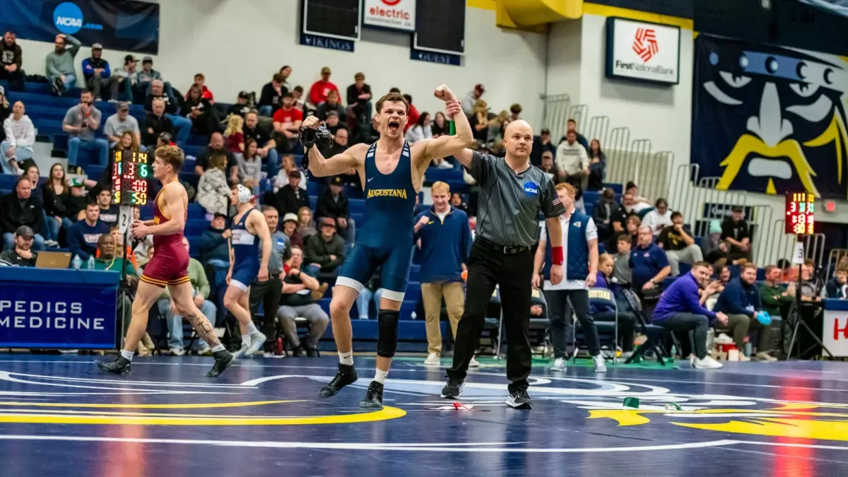 Vikings poised for strong start to wrestling season
